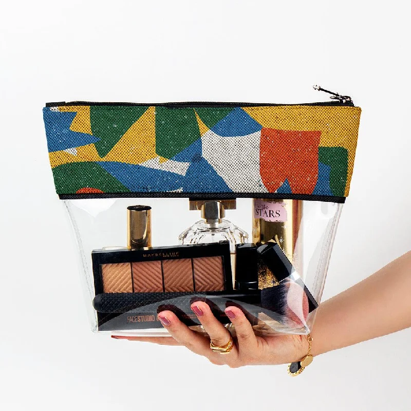 Women's leather makeup bag with a hand-stitched border and gold zipperslimpid Makeup Case Scatter