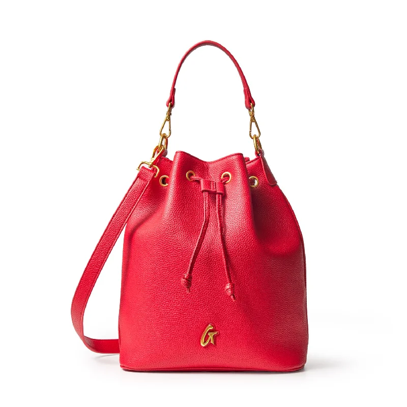 Metallic bucket bag with a shiny finish for evening eventsLARGE PEBBLE BUCKET BAG - RED