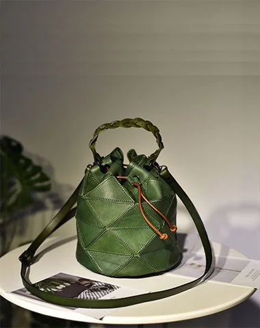 Convertible crossbody bag that can be worn as a shoulder bagWomens Green Leather Bucket Shoulder Bag Purse Vintage Split Joint Barrel Round Handbag Crossbody Purse for Women