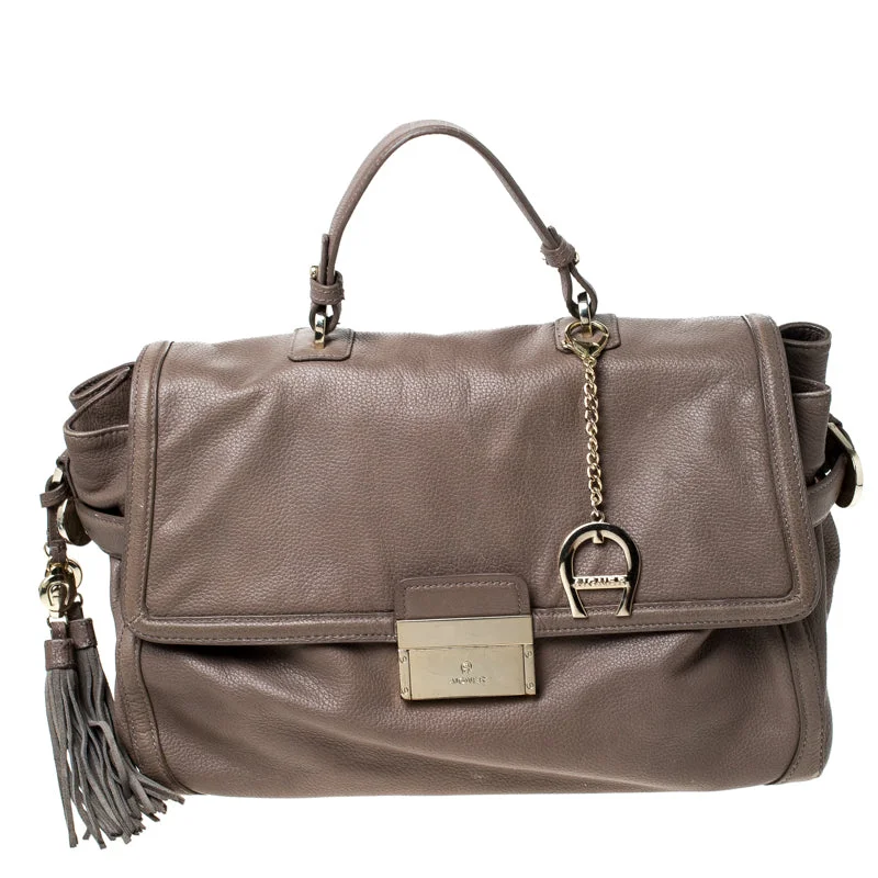 Women's leather satchel with a hand-stitched edge for a premium lookAigner Light Leather Top Handle Bag