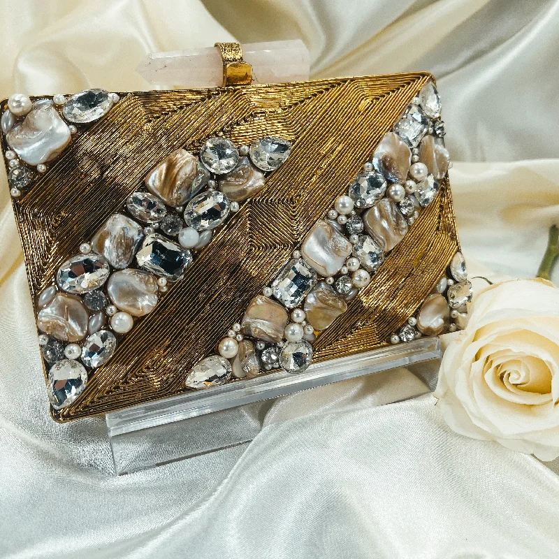 Sequined clutch in a metallic color for a party lookANILA Clutch (Gold)