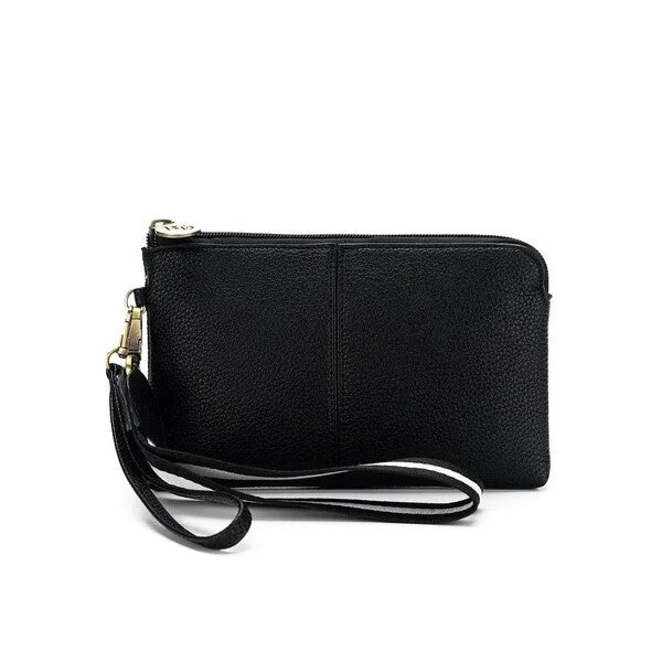 Leather evening bag with a gold - plated chain strap for a sophisticated lookBlack Caviar Lylah Black Pouch