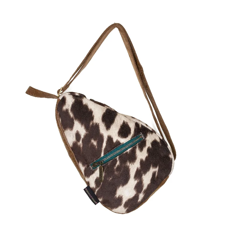 Silk crossbody bag with a delicate print for a feminine touchKatie: Brown Cowhide