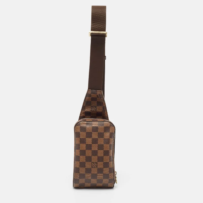 Satchel with a detachable strap for easy customizationLouis Vuitton Damier Ebene Canvas Geronimos Bag