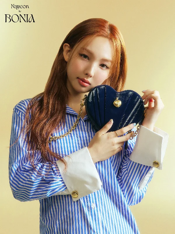 Mini crossbody bag with a chain strap for a trendy and compact look[NAYEON BY BONIA] Carys Crossbody Bag