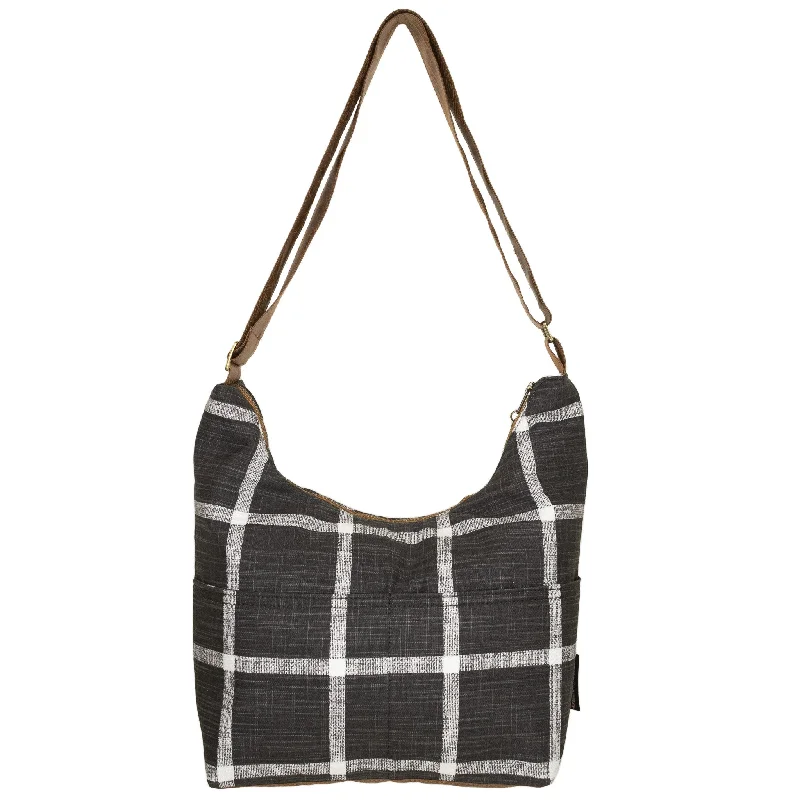 Mini crossbody bag with a chain strap for a trendy and compact lookPeggy: Gridwork