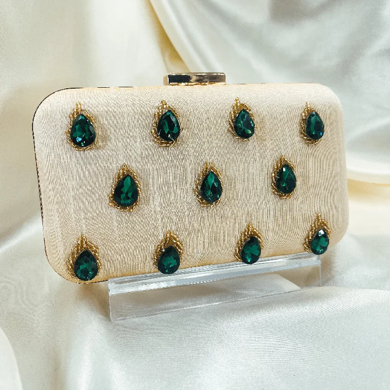 Sequined clutch in a metallic color for a party lookROYALTY Clutch (Ivory)