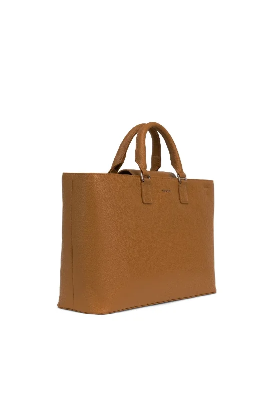 Convertible handle bag that can be worn as a shoulder bag with an adjustable strapSEVYN SATCHEL (Amber)