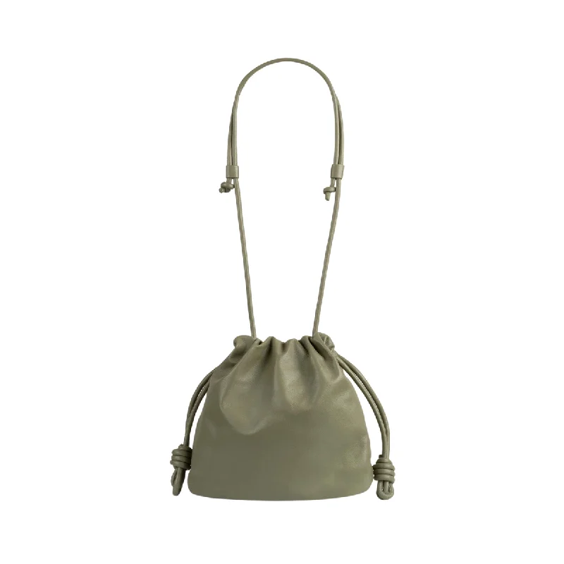 Plus - size shoulder bag with a roomy interior for carrying daily essentialsShoulder Pouf Bag