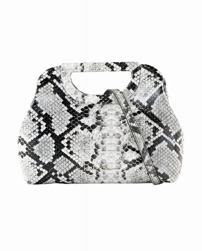 Geometric - shaped evening bag for a contemporary aestheticWomen's Integrated Handle Clutch In Nm Grey